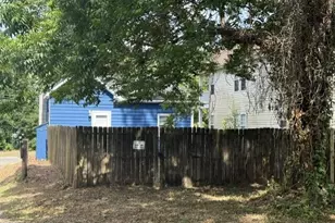 208 S 9th St, Wilmington, NC 28401 - Photo 5