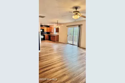140 Broadleaf Drive, Jacksonville, NC 28546 - Photo 5