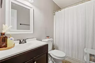 205 Mahogany Dr, Jacksonville, NC 28540 - Photo 23