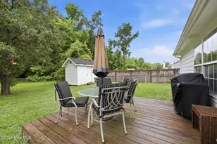 205 Mahogany Dr, Jacksonville, NC 28540 - Photo 43