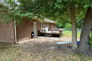 2455 Irvin Dr, Kinston, NC 28504 - Photo 3
