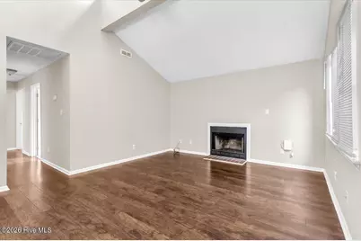 2039 Foxhorn Road, Jacksonville, NC 28546 - Photo 5