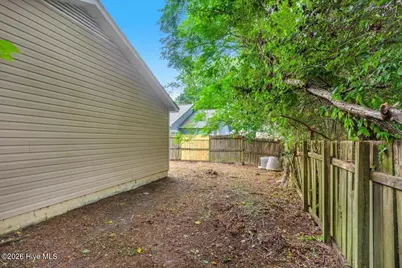 2039 Foxhorn Road, Jacksonville, NC 28546 - Photo 31