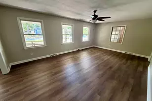 27 Vermont Ave, Washington, NC 27889 - Photo 11