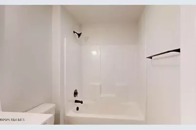 1904 Newbury Way #B, Greenville, NC 27834 - Photo 17