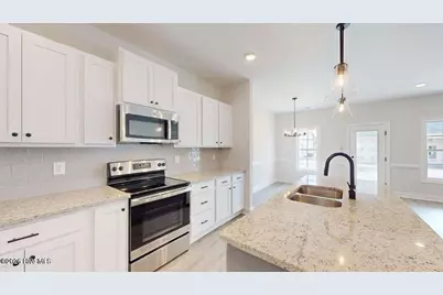1904 Newbury Way #E, Greenville, NC 27834 - Photo 11