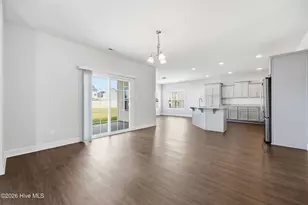508 Seashore St, Grimesland, NC 27837 - Photo 5