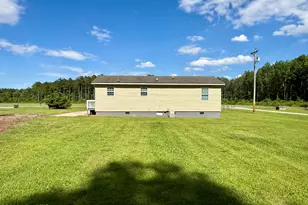 813 Meadow Rd, Colerain, NC 27924 - Photo 7