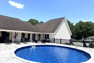 727 Mt Olive Rd, Bladenboro, NC 28320 - Photo 51