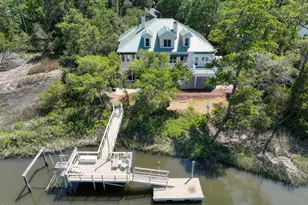 602 Mimosa Pl, Oak Island, NC 28465 - Photo 1
