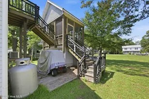 305 Vandemere St, Oriental, NC 28571 - Photo 39