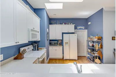 701 N Howe Street #8, Southport, NC 28461 - Photo 11