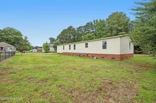 107 W Robertson St, Beulaville, NC 28518 - Photo 13