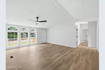 107 W Robertson Street, Beulaville, NC 28518 - Photo 19