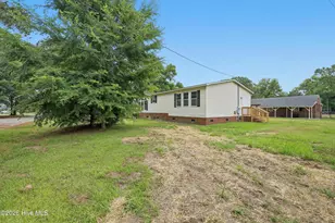 107 W Robertson St, Beulaville, NC 28518 - Photo 15