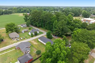 107 W Robertson St, Beulaville, NC 28518 - Photo 49