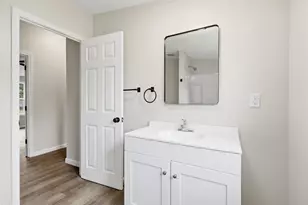107 W Robertson St, Beulaville, NC 28518 - Photo 23