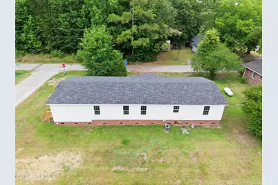 107 W Robertson Street, Beulaville, NC 28518 - Photo 5