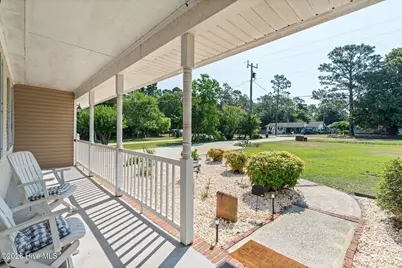 211 S Shore Drive, Southport, NC 28461 - Photo 9