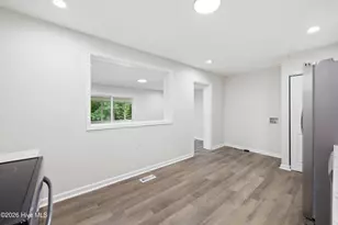 308 Woodhaven Dr, Jacksonville, NC 28540 - Photo 17
