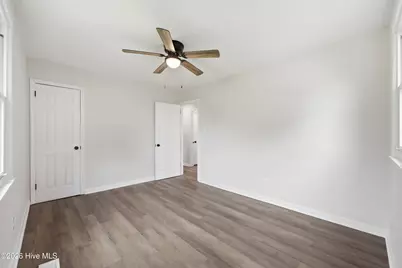 308 Woodhaven Drive, Jacksonville, NC 28540 - Photo 33