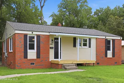 308 Woodhaven Drive, Jacksonville, NC 28540 - Photo 3
