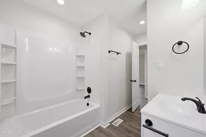 308 Woodhaven Drive, Jacksonville, NC 28540 - Photo 27