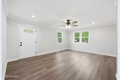 308 Woodhaven Drive, Jacksonville, NC 28540 - Photo 9