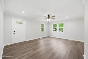 308 Woodhaven Dr, Jacksonville, NC 28540 - Photo 9