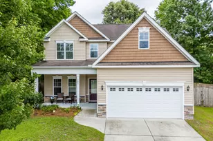 303 Bonnie Ct, Sneads Ferry, NC 28460 - Photo 1