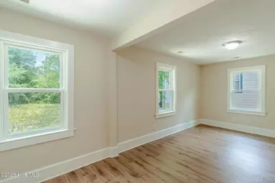 1109 S 9th Street, Wilmington, NC 28401 - Photo 13