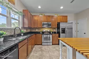 431 Bald Cypress Ln, Sneads Ferry, NC 28460 - Photo 9