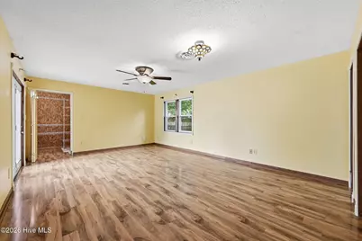 275 Raintree Road, Jacksonville, NC 28540 - Photo 21