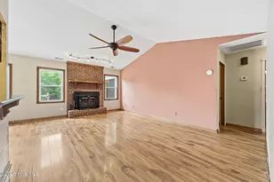 275 Raintree Rd, Jacksonville, NC 28540 - Photo 7