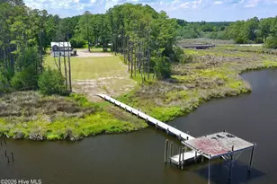 10586 Nc-304 Hwy, Mesic, NC 28515 - Photo 9