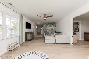 220 Pigeon Ln, Swansboro, NC 28584 - Photo 15