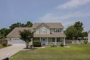 220 Pigeon Ln, Swansboro, NC 28584 - Photo 5