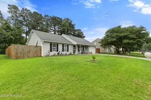 204 Palamino Trail, Jacksonville, NC 28546 - Photo 3