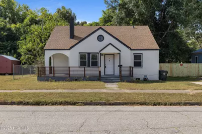 512 E Chestnut Street, Goldsboro, NC 27530 - Photo 1