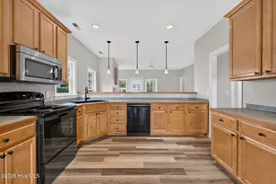 105 Phoebee Ct, Hampstead, NC 28443 - Photo 17