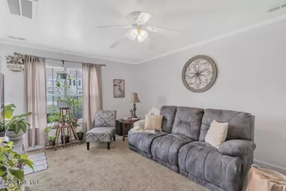 208 Bridgewood Drive, Jacksonville, NC 28546 - Photo 3