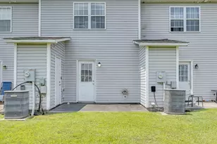 208 Bridgewood Dr, Jacksonville, NC 28546 - Photo 19
