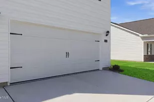 1138 Aviator Ln, Ayden, NC 28513 - Photo 5