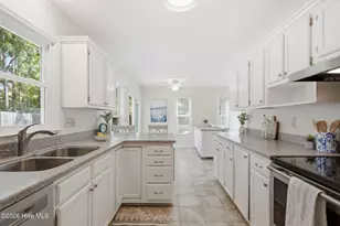 519 Green Meadows Dr N, Wilmington, NC 28405 - Photo 17