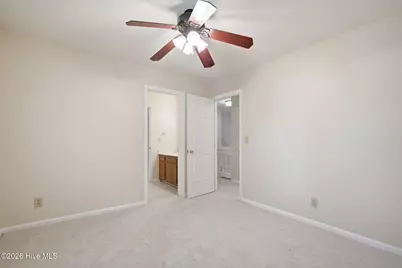 519 Green Meadows Drive N, Wilmington, NC 28405 - Photo 27