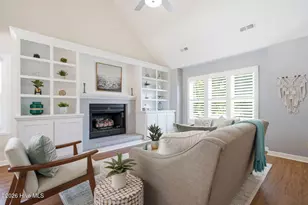 519 Green Meadows Dr N, Wilmington, NC 28405 - Photo 5