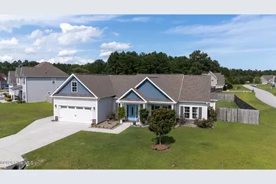 200 Albacore Court, Hubert, NC 28539 - Photo 1