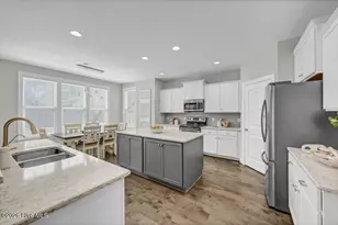 5023 Laurenbridge Ln, Wilmington, NC 28409 - Photo 13