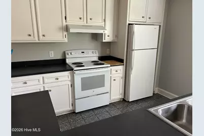 900 Oriental Avenue, Kinston, NC 28504 - Photo 9