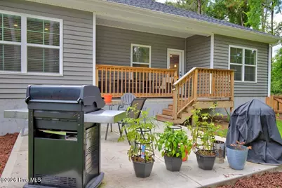 1109 Coral Reef Drive, New Bern, NC 28560 - Photo 25